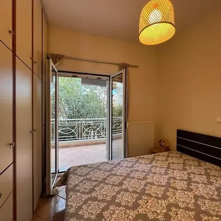 κοντά στη θάλασσα στην πολη κυπαρισσια * Kyparissia