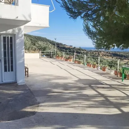 Κτήμα Καστέλι * Paralia Demonias